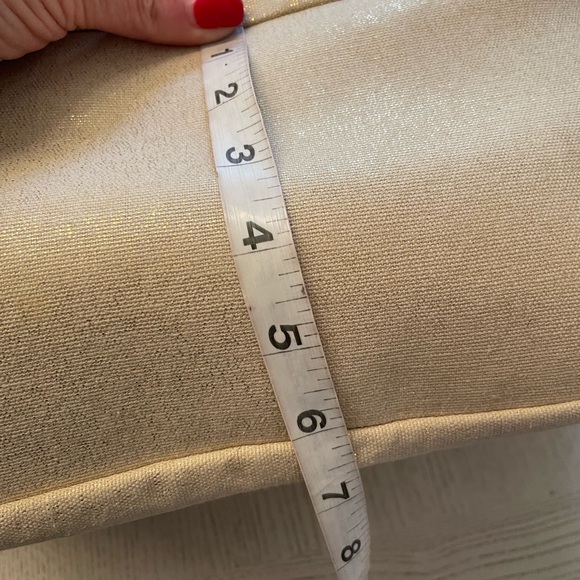 Chico’s, Cream Metallic Beaded and Fringed Large tote bag. New - Picture 9 of 10